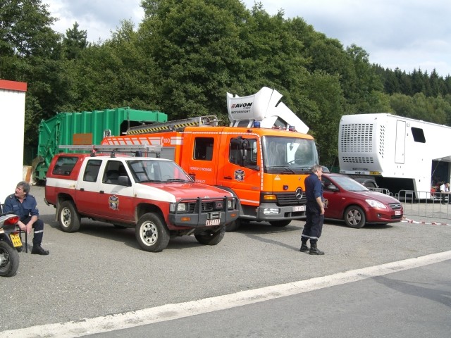 Véhicules circuit Spa-Francorchamps Cimg0023