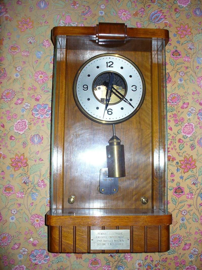 Pendule "ENH" (Ecole Nationale d'Horlogerie" Cluses : balancier à 4 aimants Enh_p_10