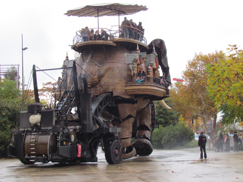 NANTES L ILE AUX MACHINES 610