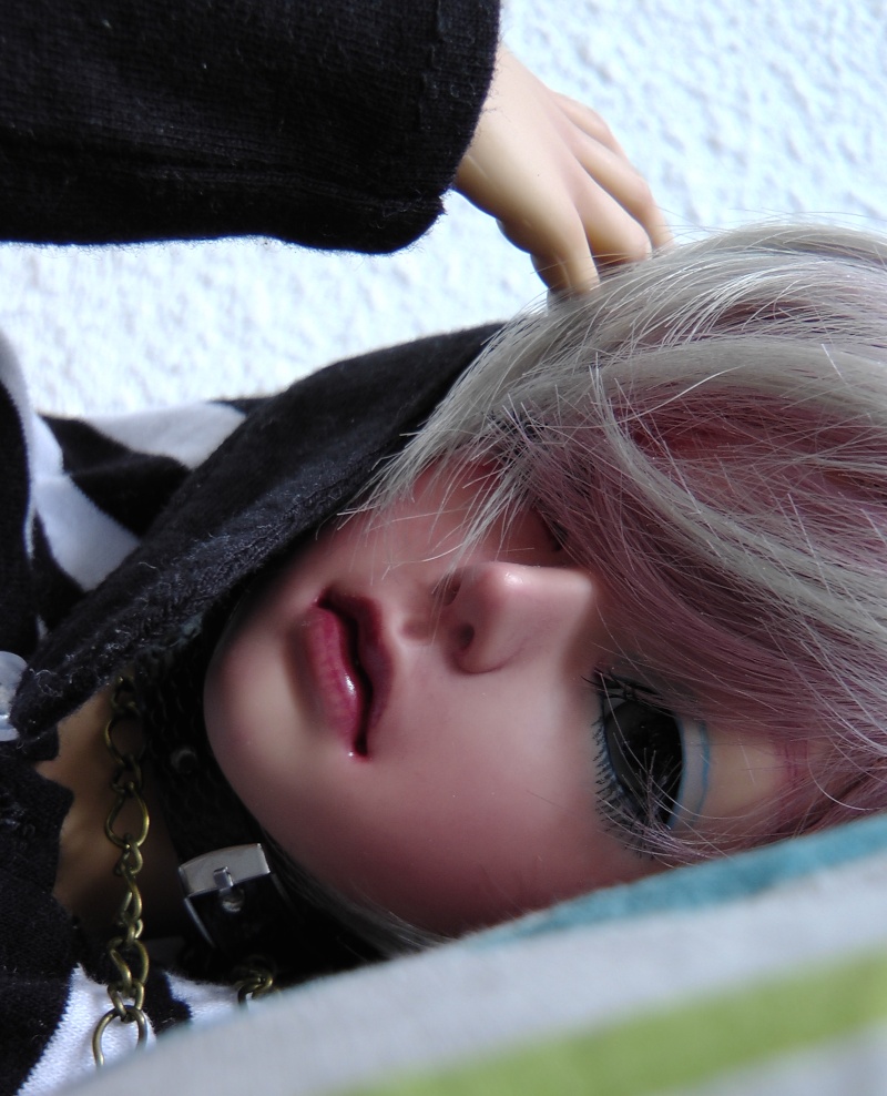 (Luts Noel, Ringdoll Norman) Explorons-nous (bas p.2) S1320010