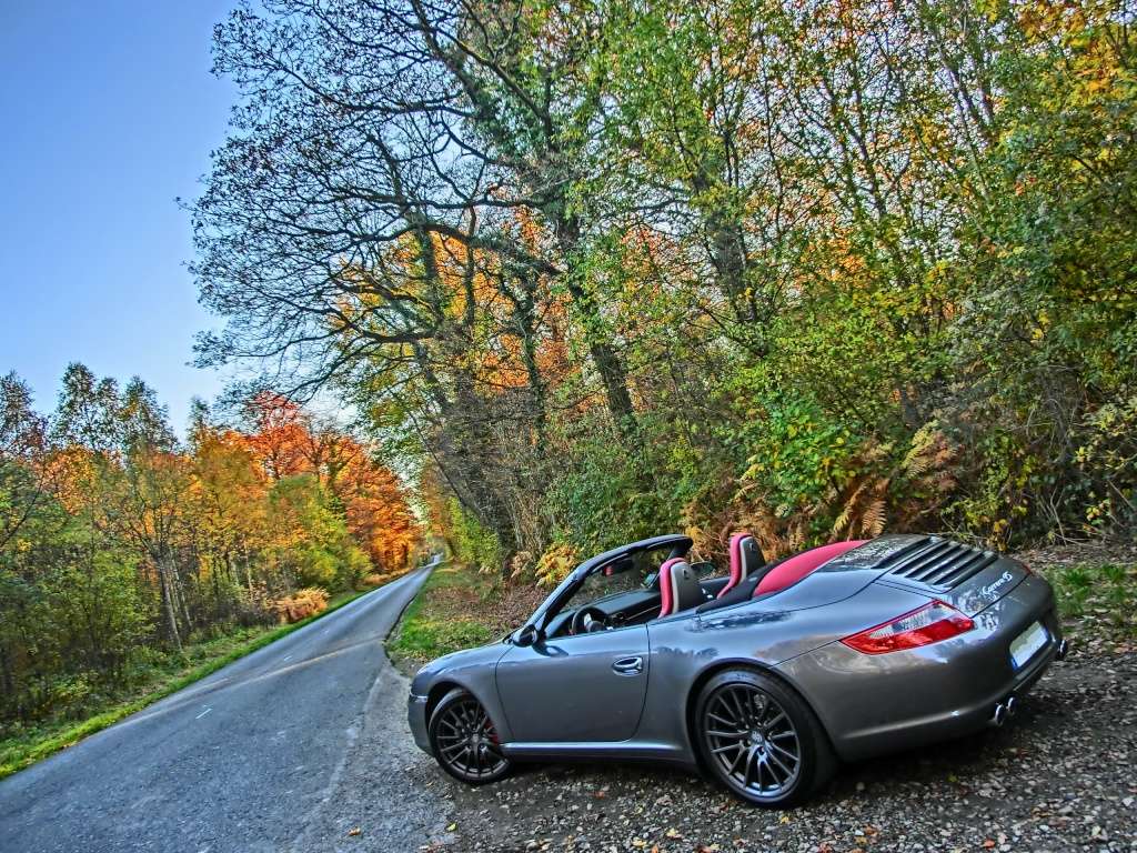 Porsche en automne - Page 4 Cimg3715