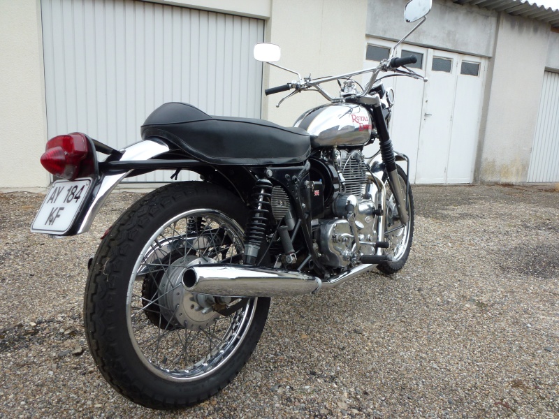 Royal Enfield bicylindre,bientot en série? - Page 2 Sonnev15