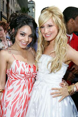 ashley ve vanessa Beibvh10