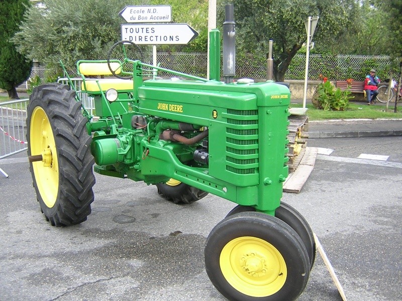 monteux - Exposition de vieux tracteurs et motoculteurs à Monteux (84) Copie_22