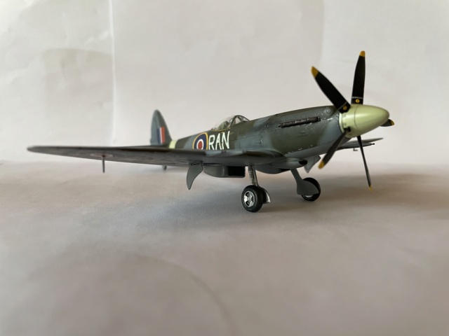 Spitfire F Mk22 -Airfix-1/72 16ac5810