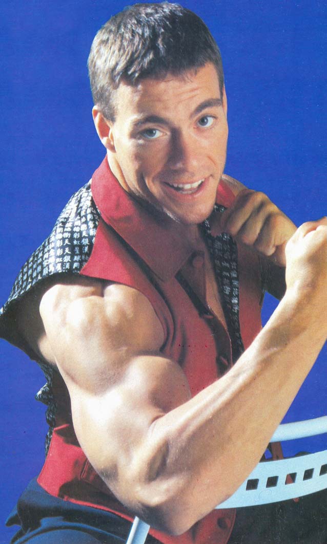 Van Damme - Page 8 Posing10