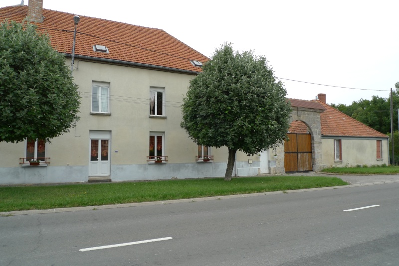 repérage à Varennes et dans la région - Page 6 P1080727