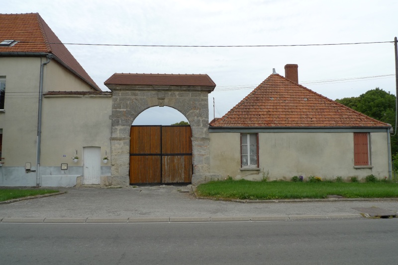 repérage à Varennes et dans la région - Page 6 P1080728