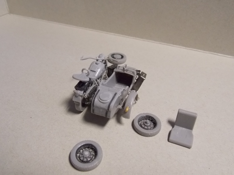 SD.KFZ 234 PUMA Normandie 44 (dragon 1/35) Puma_n21
