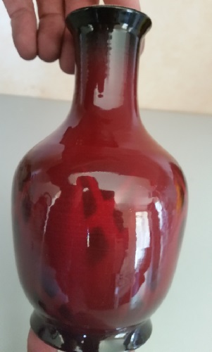 H. Made beautiful red vase courtesy of 2tuis 20151111