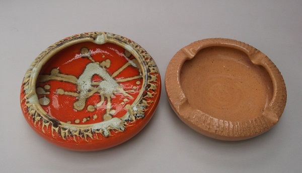 Check out this orange glazed Rhodes looking ashtray! Beach_12