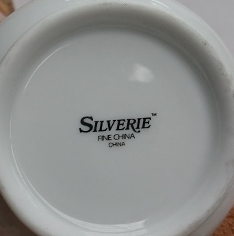 So Crown Lynn did import dinnerware from China or Spain? Silver11