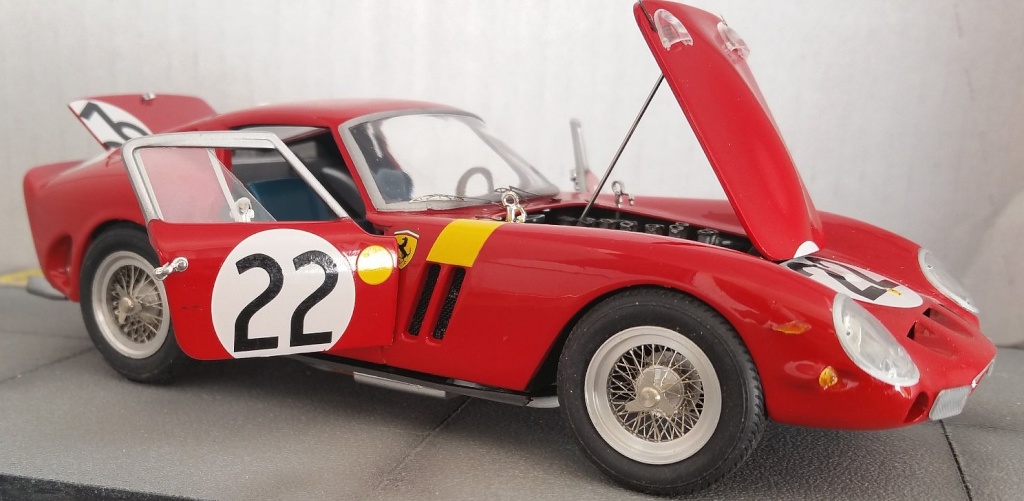 Ferrari 250 GTO  Revell 1/24 12227310