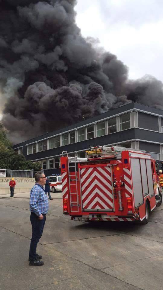 incendie usine CLAREBOUT POTATOES (Nieuwkerke) 07-09-15 11988510