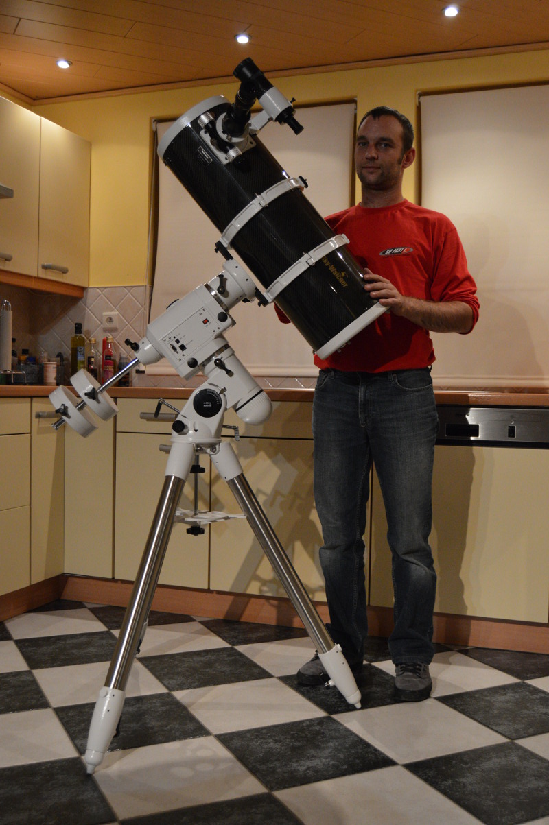 télescope skywatcher 200/800 Dsc_0013