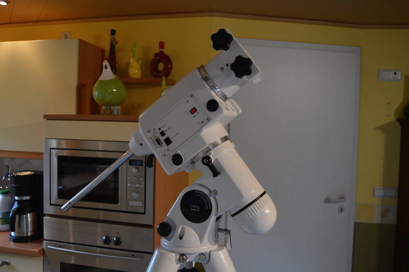 télescope skywatcher 200/800 Dsc_0014