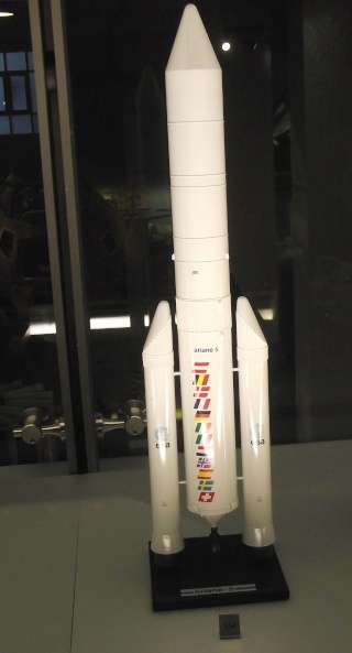 Quelle type d'Ariane 5 est-ce ? 2010_034