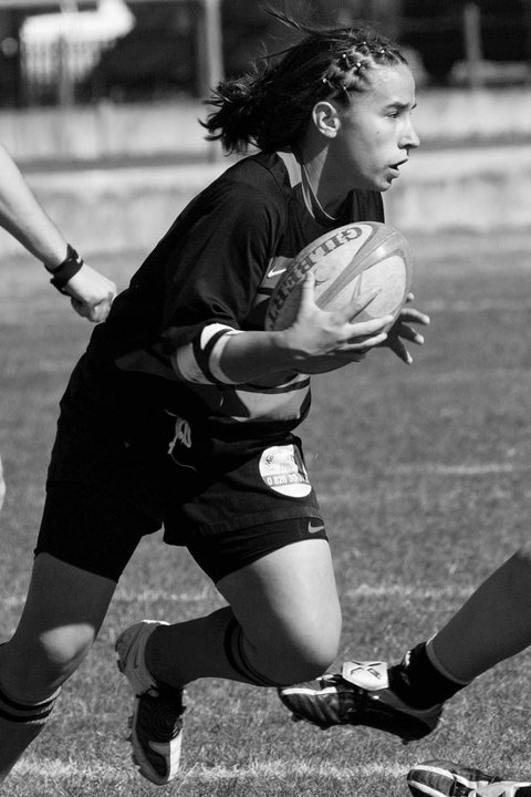 Le Rugby féminin - Page 2 Laure11