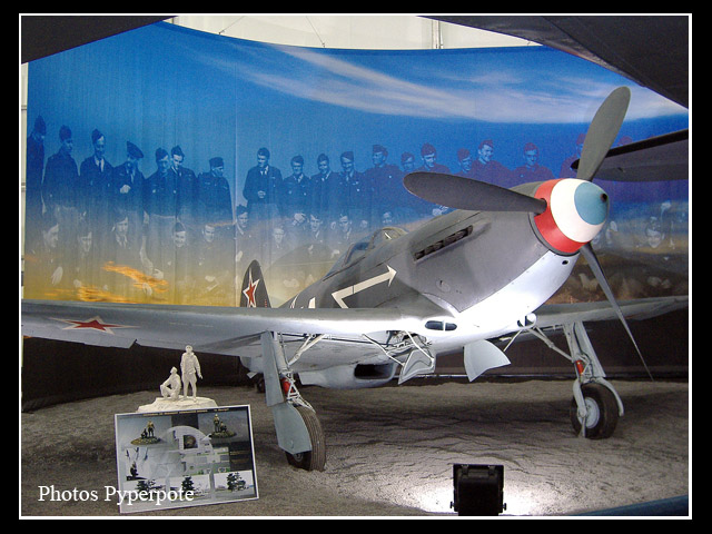 Yak 3 "6" blanc de Marcel Albert (1/48Eduard) Dscf1511