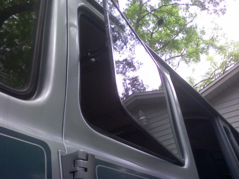 DanTheVanMan's new 1965 Sport-Van - Page 3 04081111