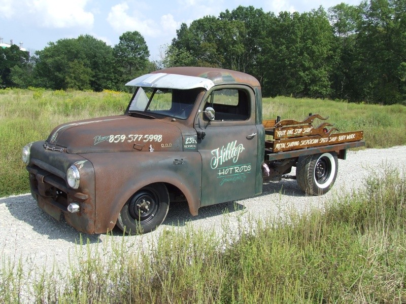 Rusty, the 53 Dodge - Page 2 Dscf4012