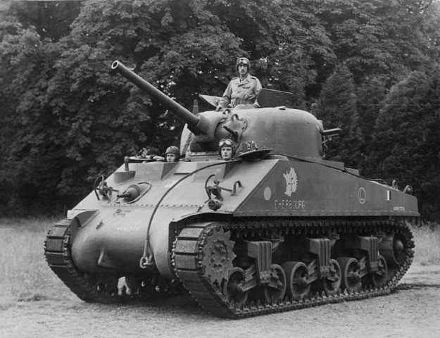 Sherman Cherbourg M_4_a210