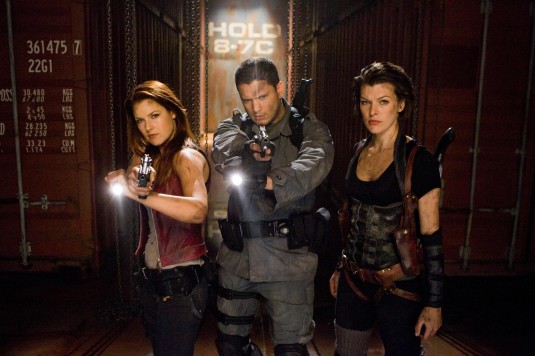 Resident Evil Afterlife Reside10