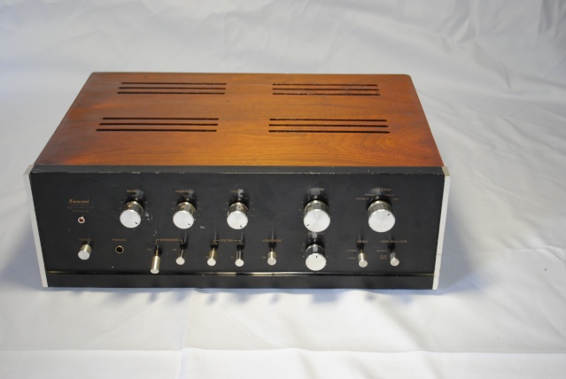 Sansui AU 555a Solid State amplifier (used)SOLD Dsc_3412
