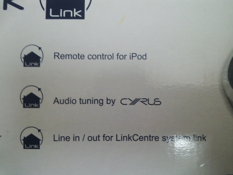 Cyrus ipod dock (used). Img_2014