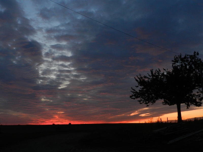 Vendredi 2 octobre 2015, couturier de maison et ciel en folie Vauvyr42