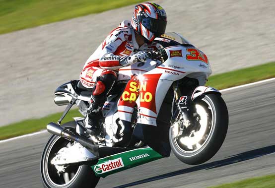 Marco Melandri file en Superbike Meland10