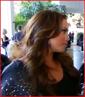 Backstage at Dancing With the Stars ~ Week 6 screen caps  Backst31
