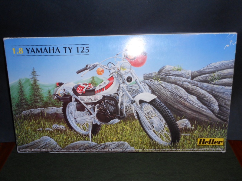 YAMAHA TY 125 1/8ème Réf 902 Dscn4853