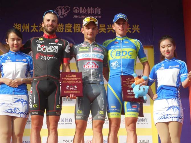 TOUR OF TAIHU LAKE  --Chine--  31.10 au 08.11.2015 Dscn7410