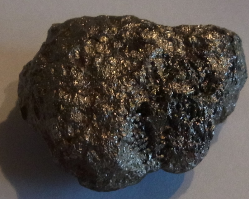 pierre métallique Meteor10