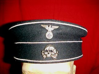Identification d'une coiffe (allgemeine SS,Feldmutze alter Art) Hat-ss10