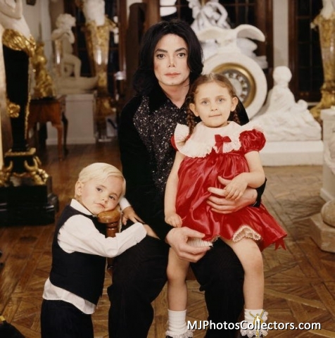 Michael e i suoi bambini - Pagina 9 Med_ga30