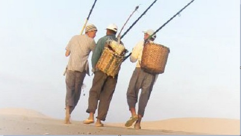 صور صيد بالقصبة الرمي والعادية على شواطىء شمال المغرب روعة 117