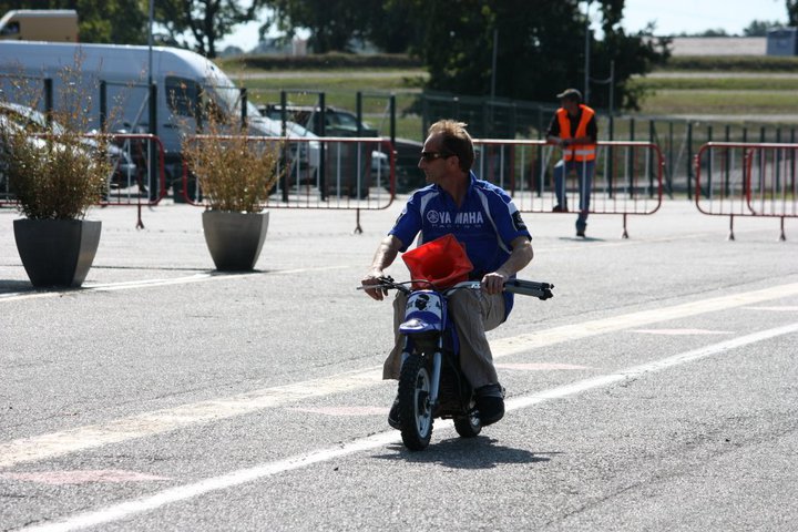 Ze chevalier of GRolande et la RACING SCHOOL EM 1210