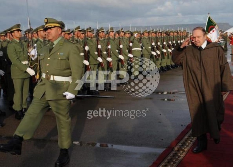 Abdelaziz Bouteflika - Page 4 5810_210