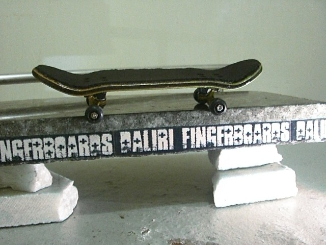 FingerBoard Photos - Page 13 Cimg3010
