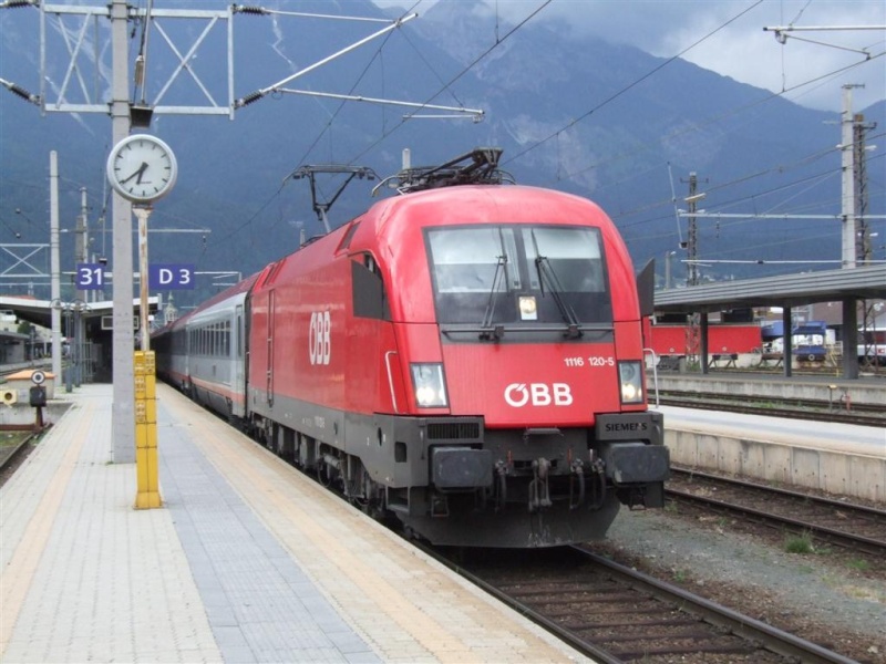 Innsbruck Hbf - Die Taurus-Serie Dscf2511