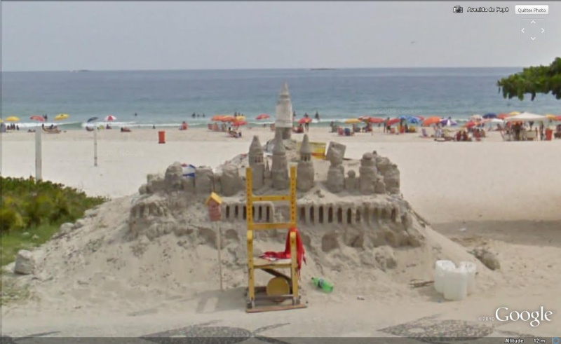 STREET VIEW : château de sable, Rio, Brésil Chato410