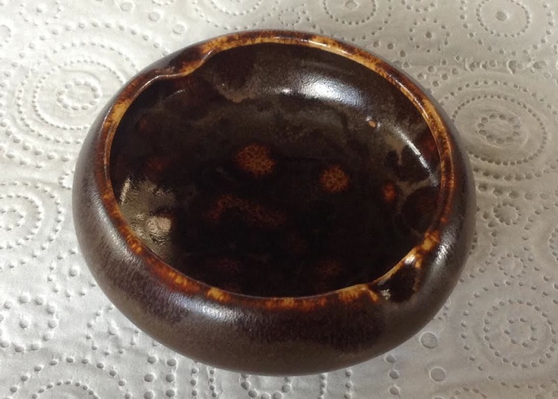 Check out this orange glazed Rhodes looking ashtray! Ashtra10