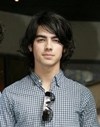 Joe jonas