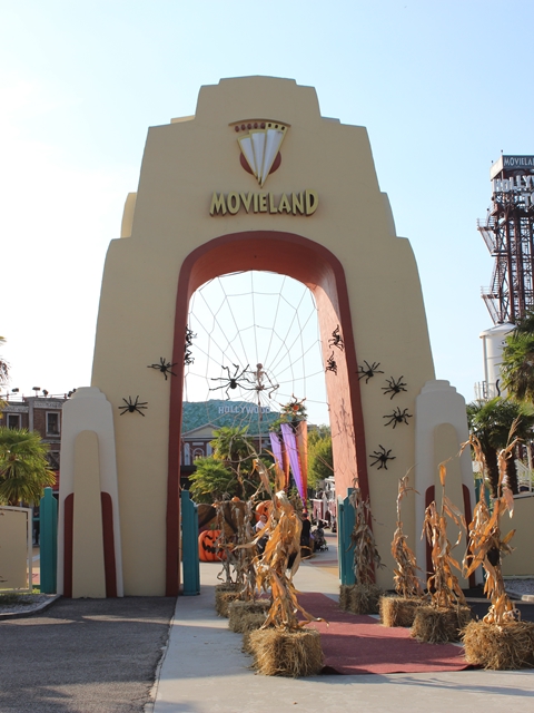 Movieland - Caneva World - Pagina 5 Img_4031