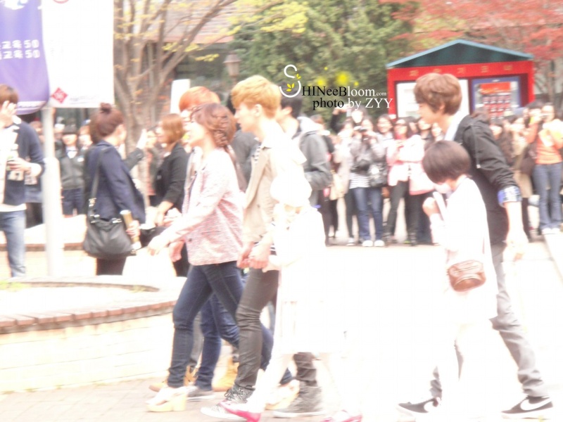 [Fan Photo] SHINee at MBC 2011 New Life to Children Sharing Event 110429 54901710