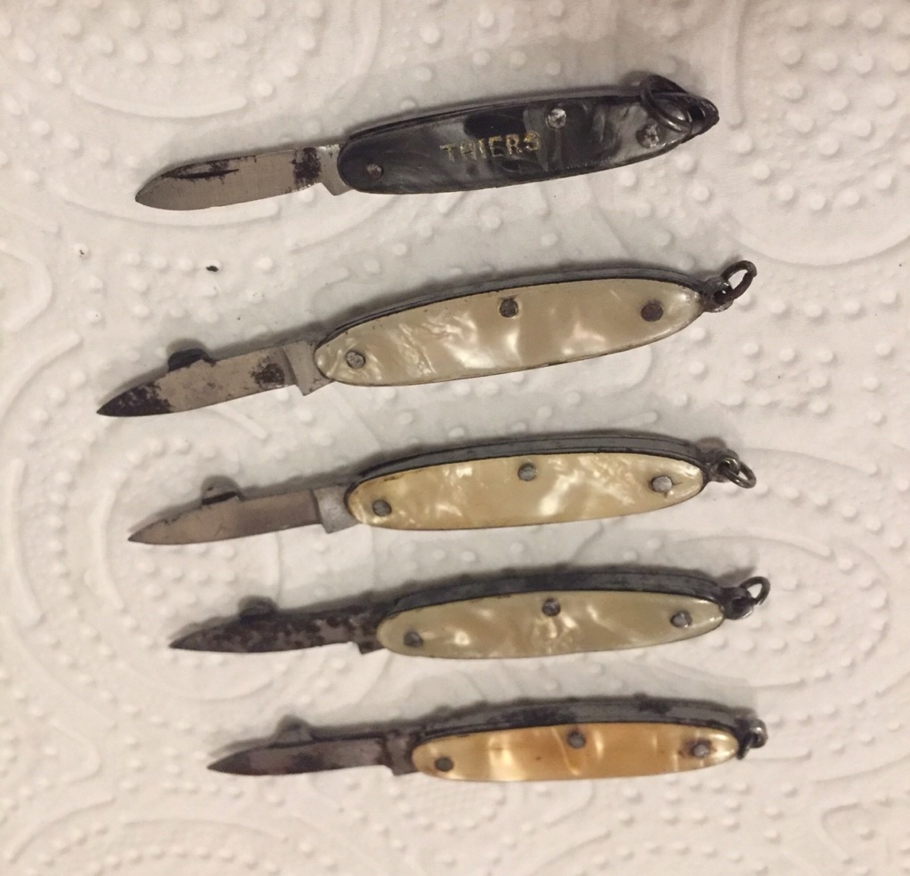 Mini couteau Canifs10