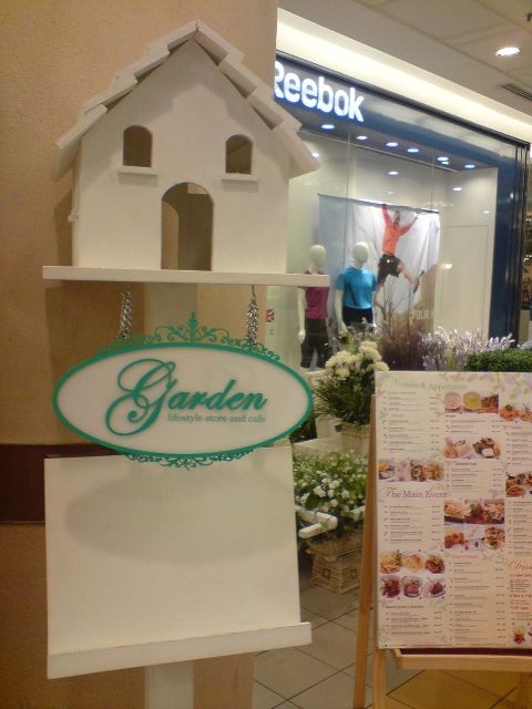 garden cafe@1 utama shopping center~ Dsc08411