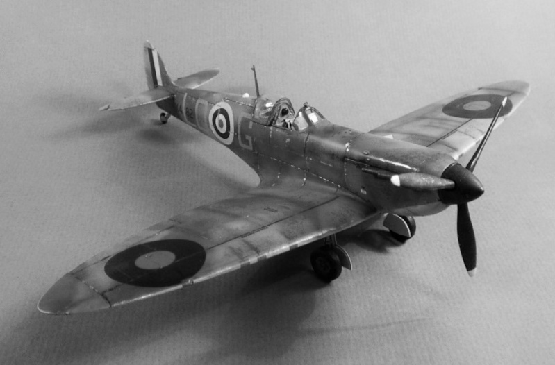 Spitfire MkI Airfix 1/48 1112